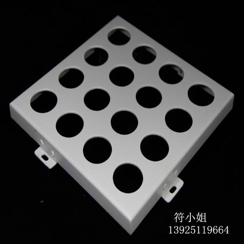 廣東佛山?jīng)_孔氟碳鋁單板廠家 裝潢材料的優(yōu)質(zhì)選擇
